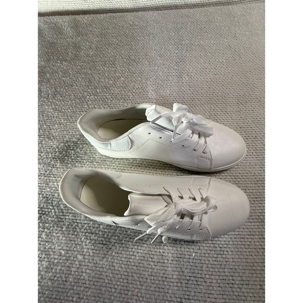 Mens All White Minimalist Low Top Lace Up Sneakers OU972 EUR 41